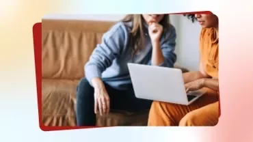 Promotietegeltje uit Talent Trends 2026 met twee vrouwen die naar een computerscherm wijzen