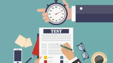 Illustratie van een hand met een stopwatch boven een schrijftest.