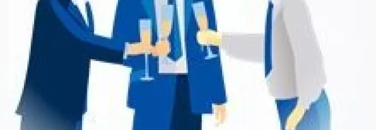 Drie mensen in pakken toosten met champagneglazen.